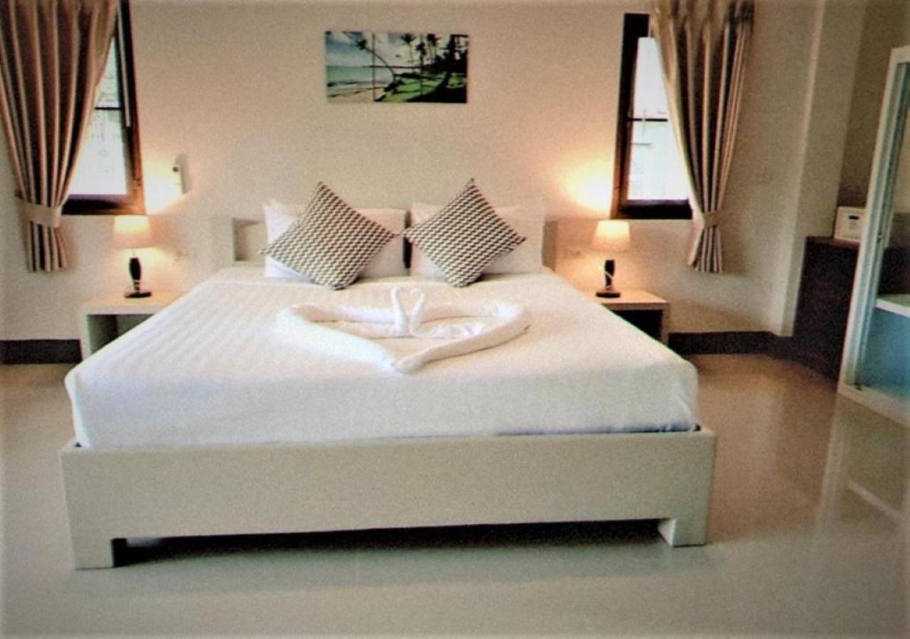 Breeze Bay Villa Wok Tum Екстер'єр фото